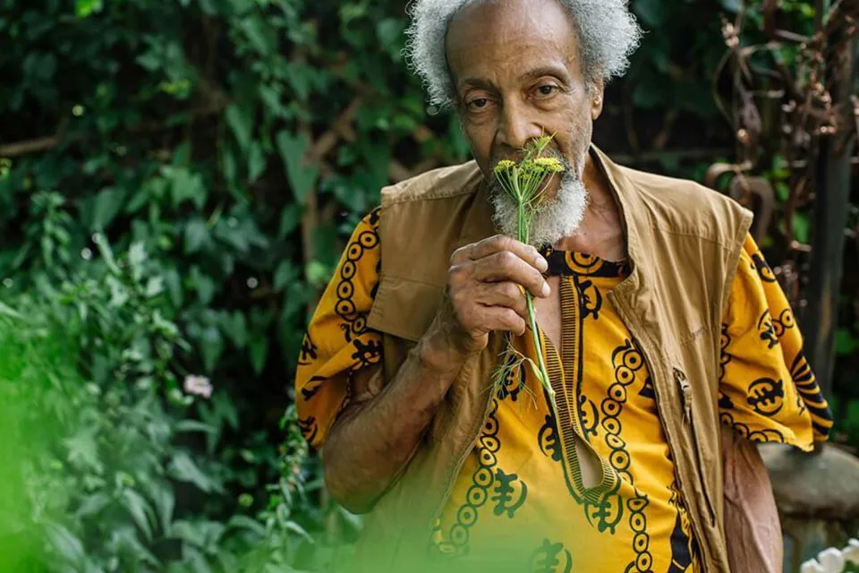 Milford Graves in the garden.